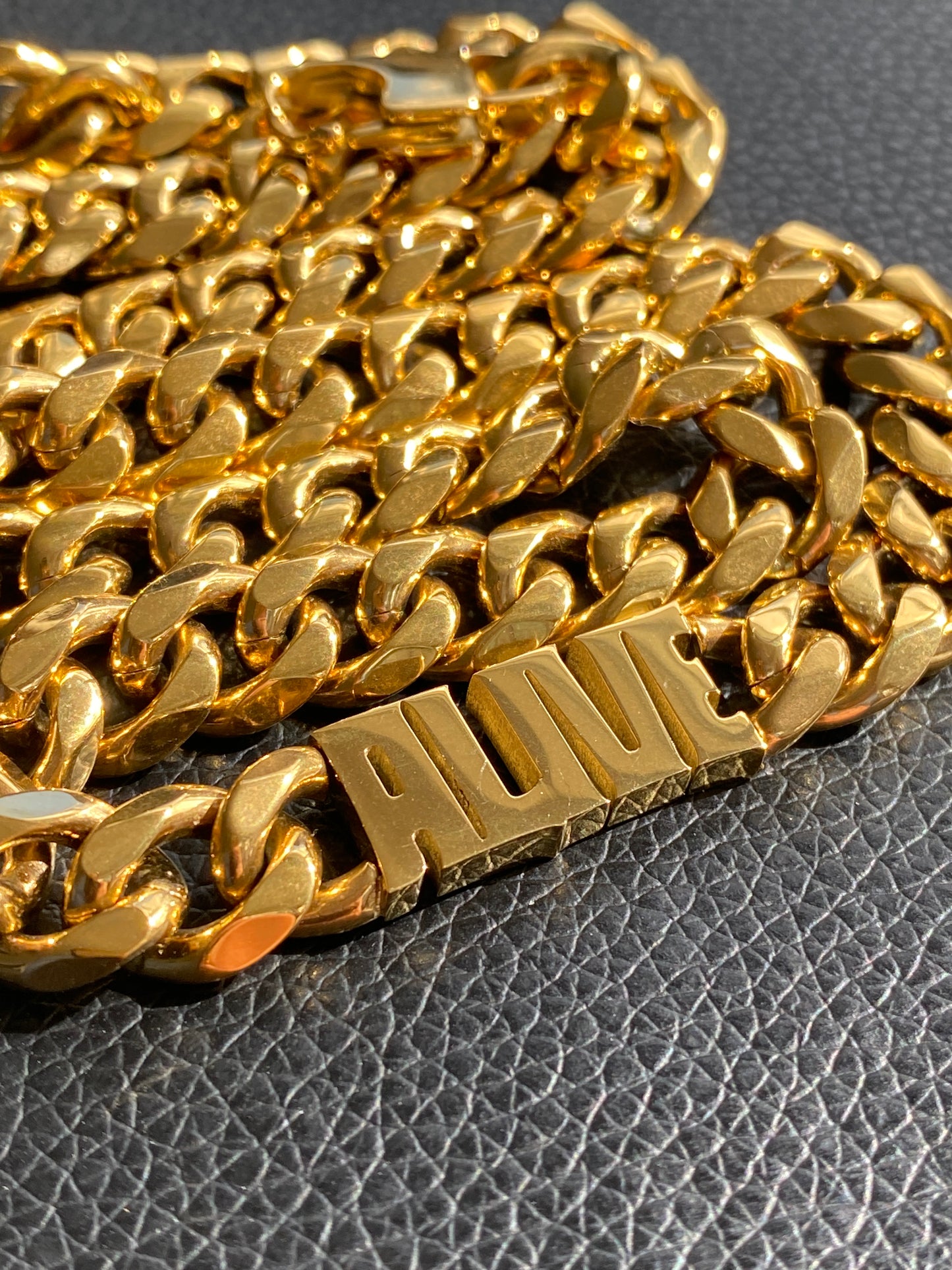 Choker Nameplate Necklace