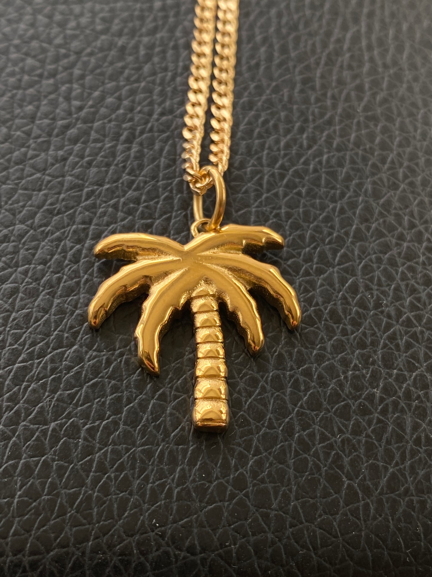 Palm tree Necklace