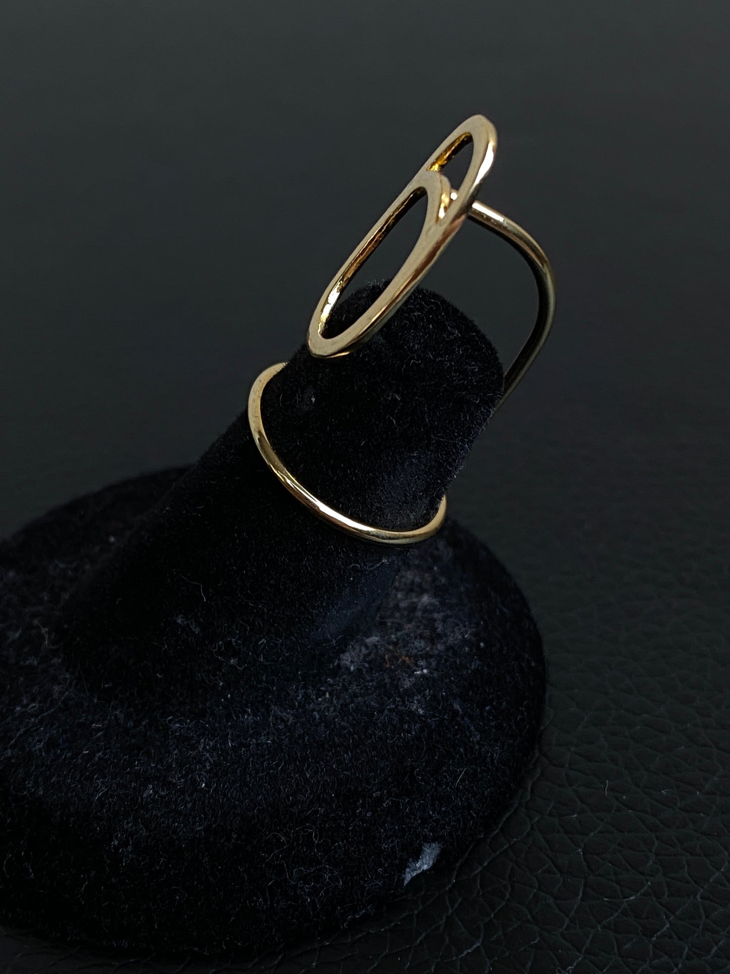 Nail Ring