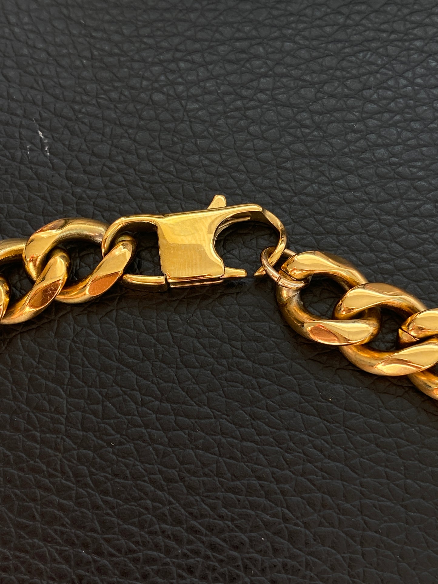 Choker Nameplate Necklace
