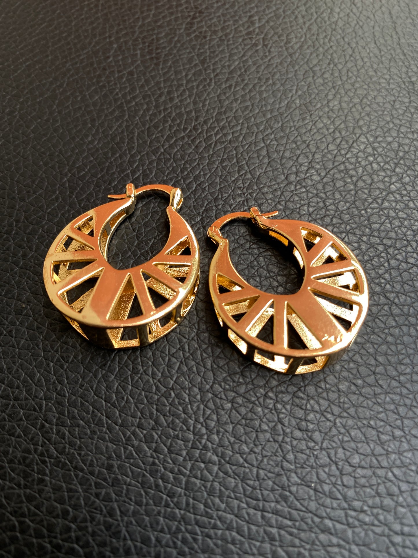Tia Cati Earrings