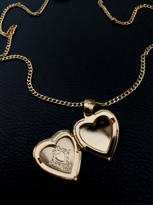 Home Lockets Necklace