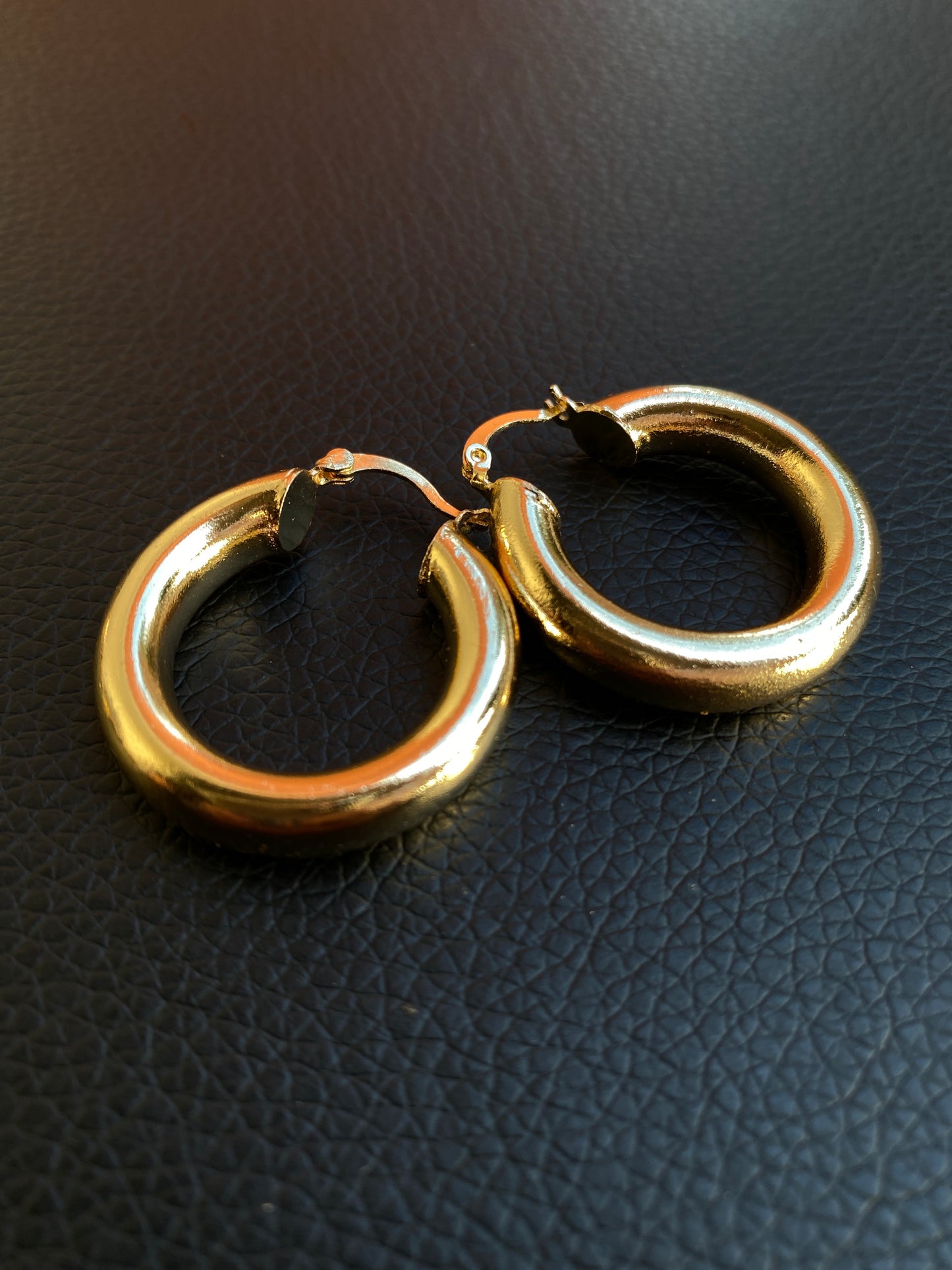 Shawty Hoop Earrings