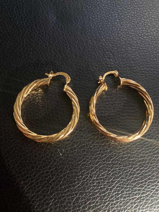 Mini Throne Hoop Earrings