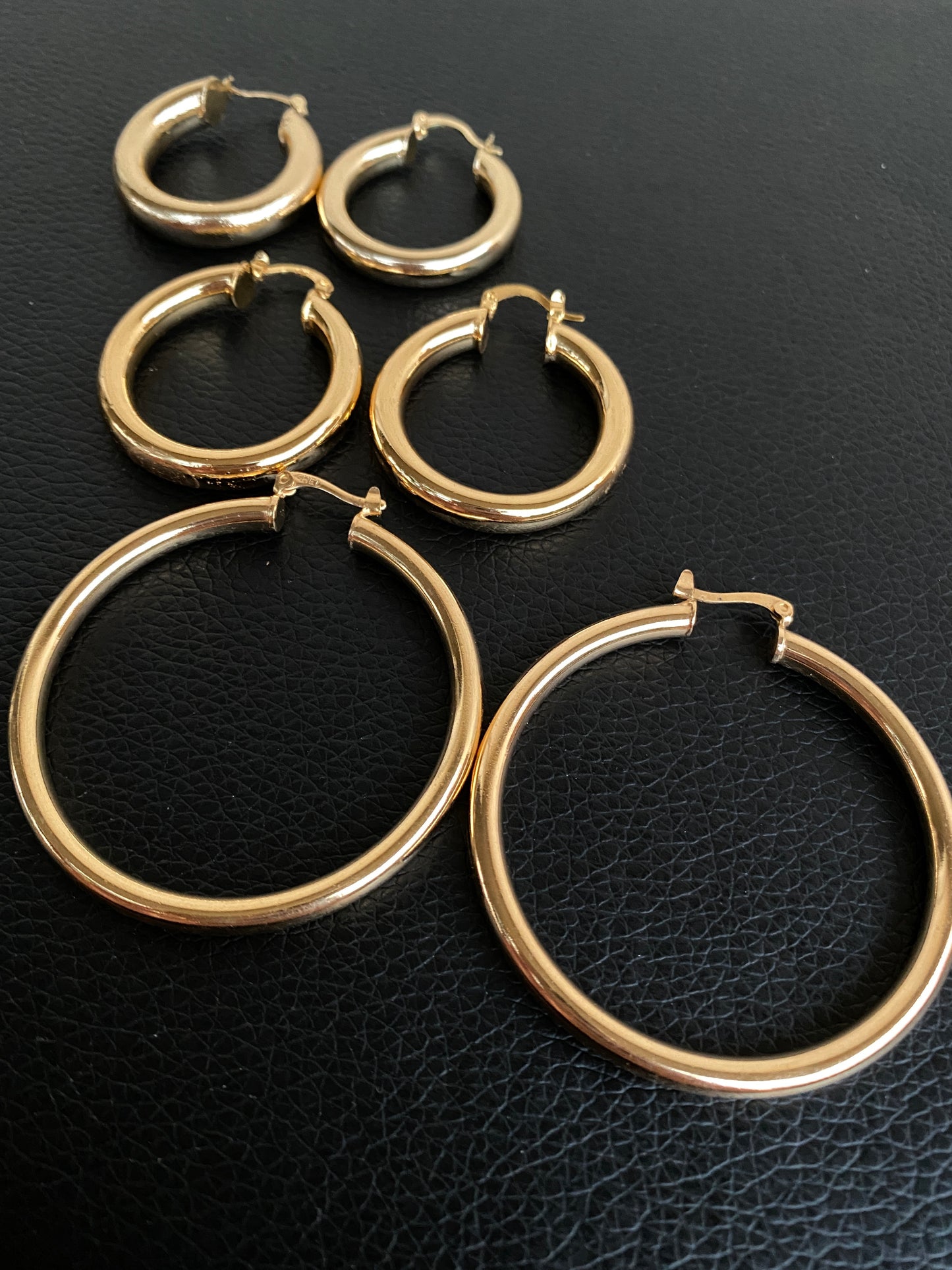 Shawty Hoop Earrings